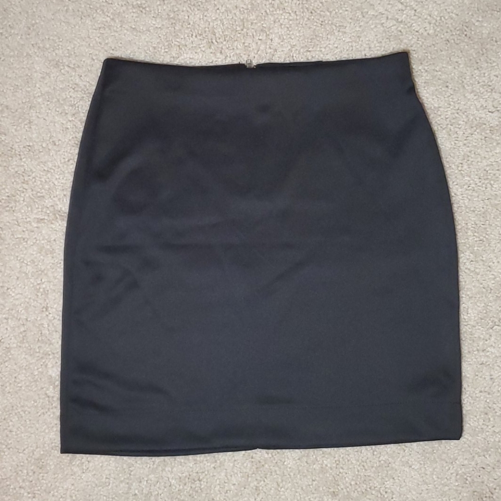 Forever 21 Black Mini Skirt